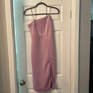 Cute purple dress never worn.